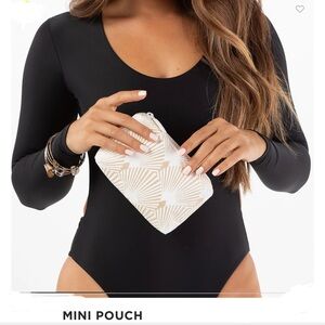 ALOHA Collection Mini Malu Glow White Beige Travel Pouch